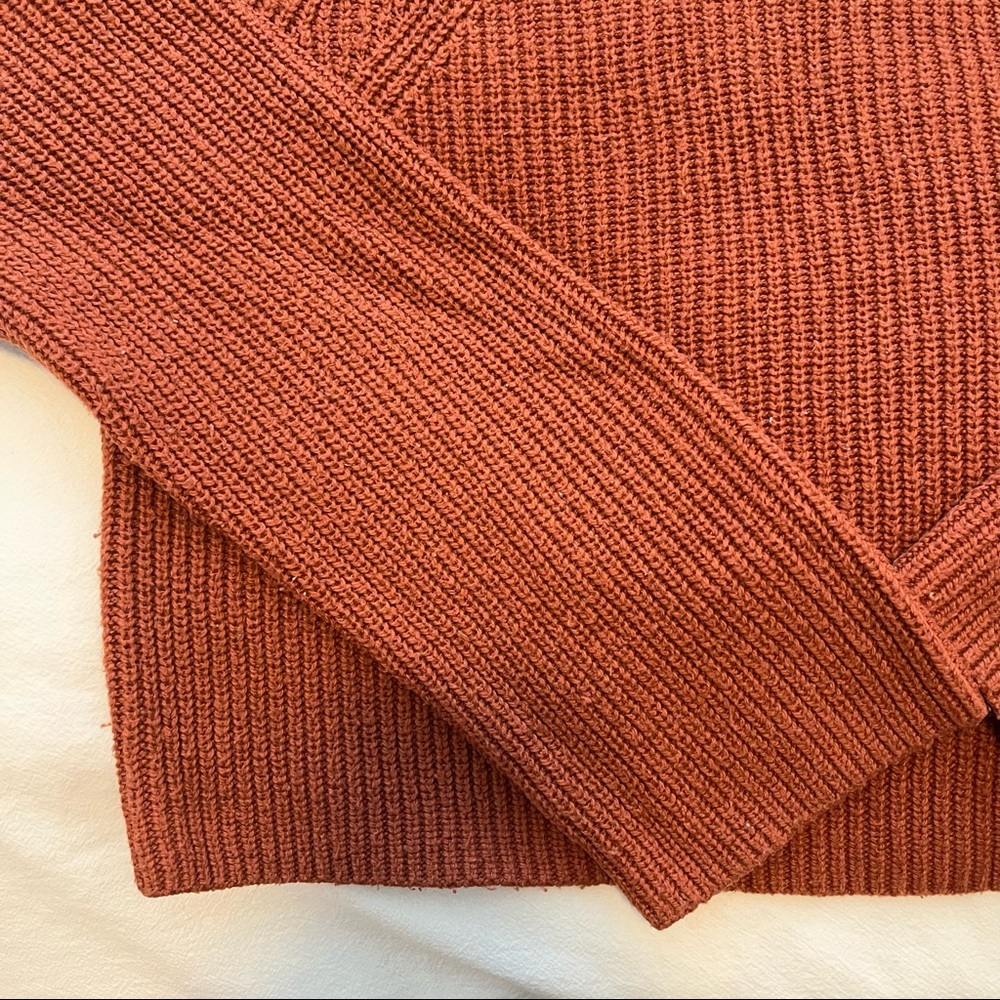 Leith Burnt Orange Cropped Turtleneck Sweater - Picture 3 of 5